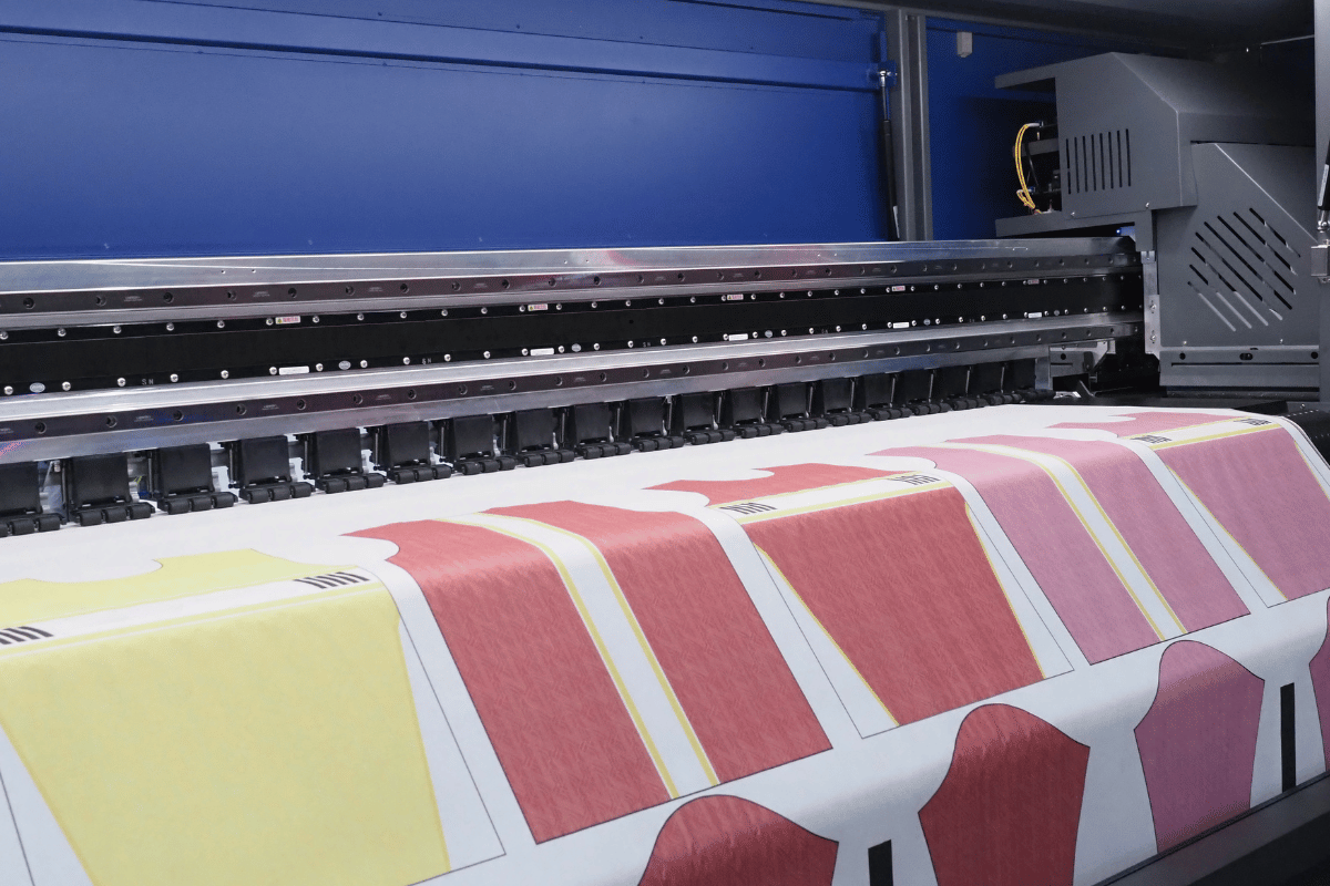 7 Innovations Revolutionizing the Textile and Dyeing Industry