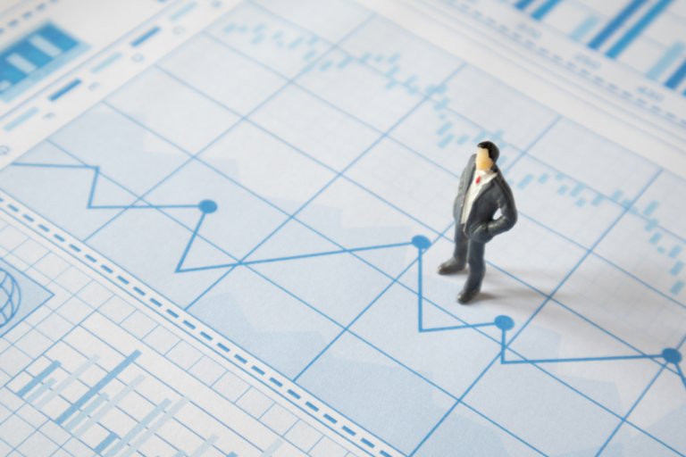 How Financial Savvy Boosts Career Growth and Stability