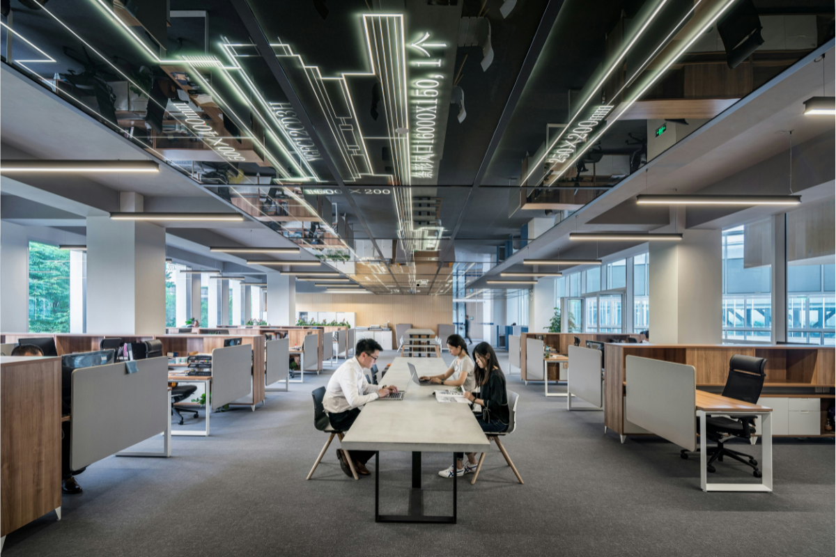 How Open Concept Workspaces Balance Flow and Safety